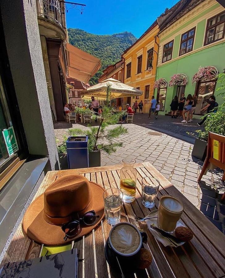 Central Studio Brașov Exterior foto